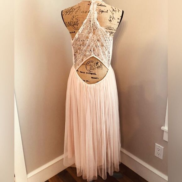 Pretty Pink Party Dress size Large (fits a 12) - Picture 2 of 9